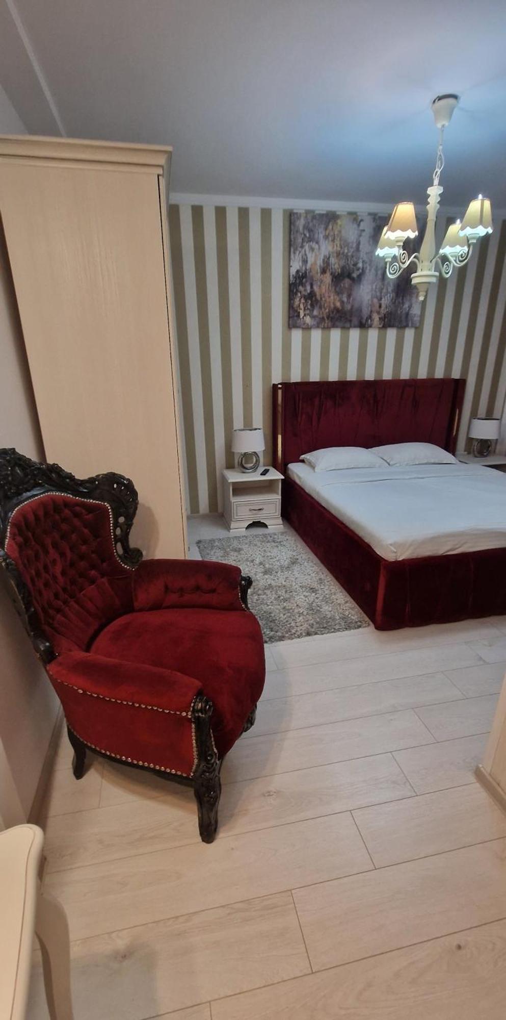 Hotel Jolie Apartments Gałacz Zewnętrze zdjęcie