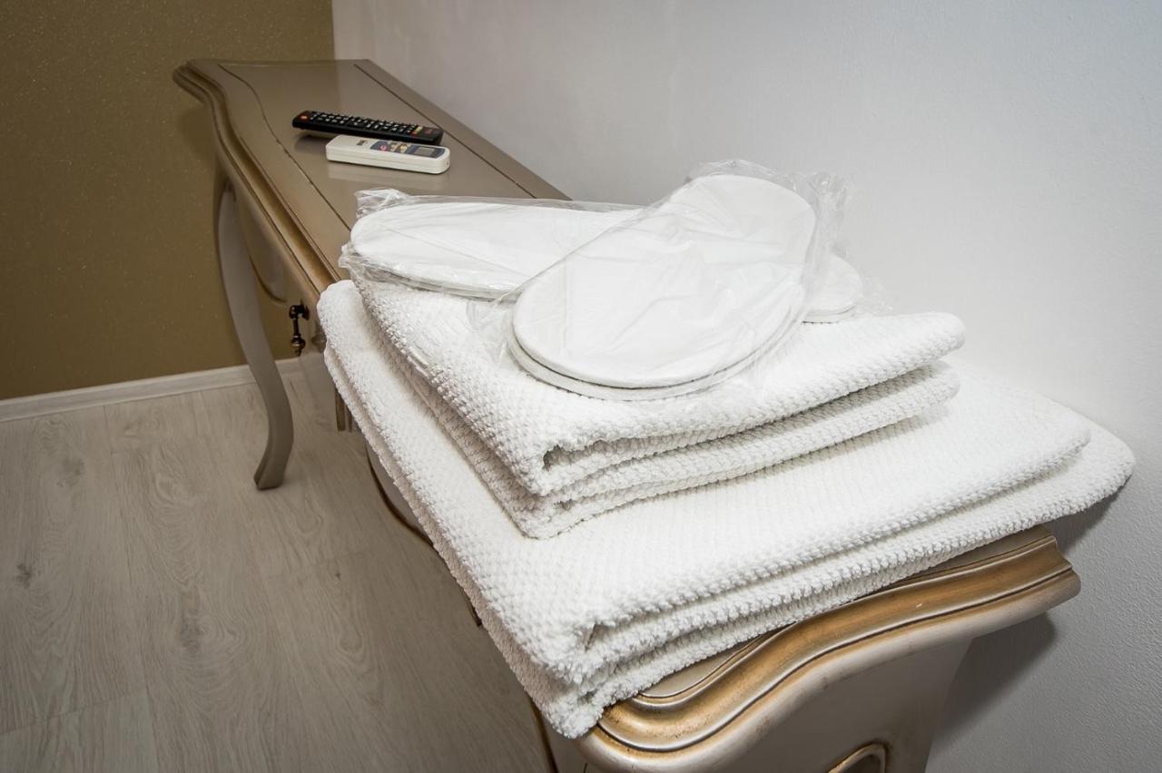 Hotel Jolie Apartments Gałacz Zewnętrze zdjęcie