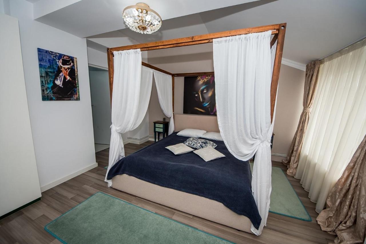 Hotel Jolie Apartments Gałacz Zewnętrze zdjęcie